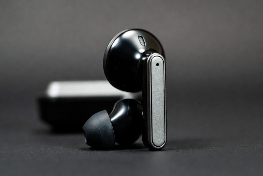 Noise Canceling Earbuds